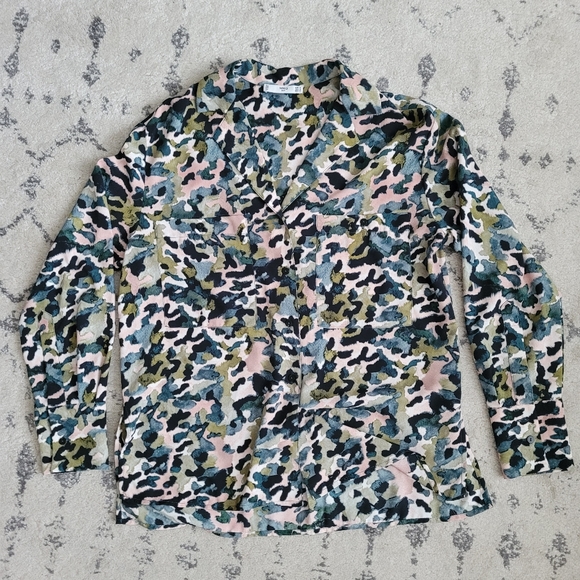 Mango Camo Print Shirt Size Medium - Picture 2 of 3